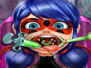 Dotted Girl Throat Doctor Online Dress-up Games on NaptechGames.com