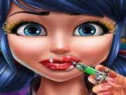 Dotted Girl Lips Injections Online Dress-up Games on NaptechGames.com