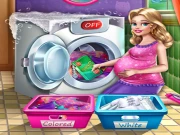 Mommy Washing Clothes Online Dress-up Games on NaptechGames.com