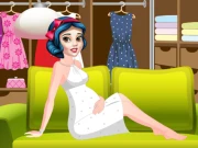 Princess Dressing Room Online Dress-up Games on NaptechGames.com