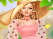 Strawberella Online Dress-up Games on NaptechGames.com
