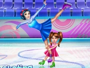 Susie Goes Skating Online Dress-up Games on NaptechGames.com