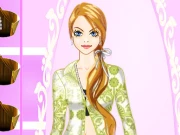 Teen Model Emma Online Girls Games on NaptechGames.com